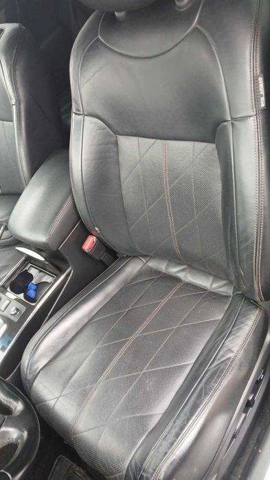 На части Инфинити QX70 3.0D 2017г