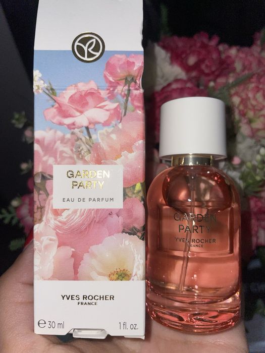 Apa de parfum Garden Party