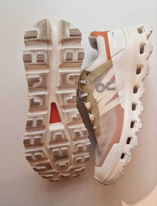 Кроссовки On Cloudvista