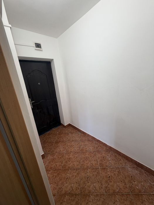 Apartament cu o camera in Stei  renovat recent