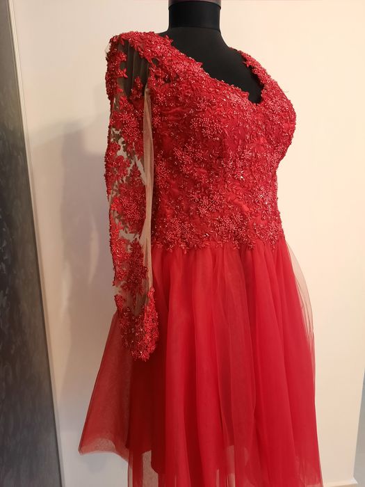 Rochie bijuterie corset seara rosie