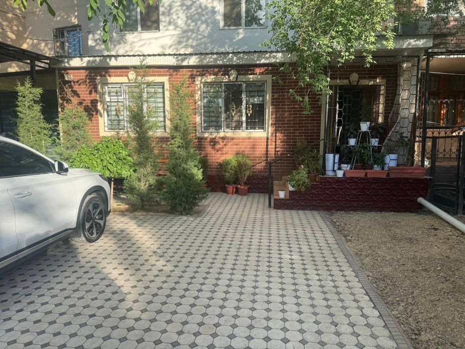 Продаётся квартира Юнусабад 17кв 3/1/5