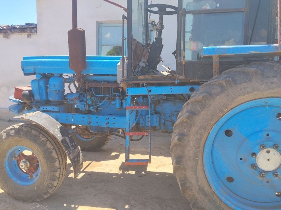 Traktor T 28 katta kabena