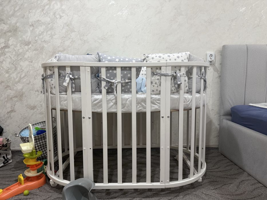 Продам десткую кроватку
