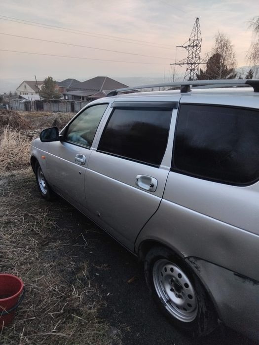 Продам приора универсал