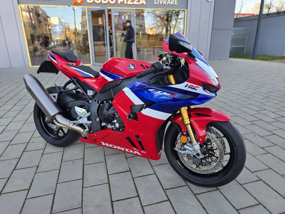 Honda CBR1000RR-R Fireblade SP 2024