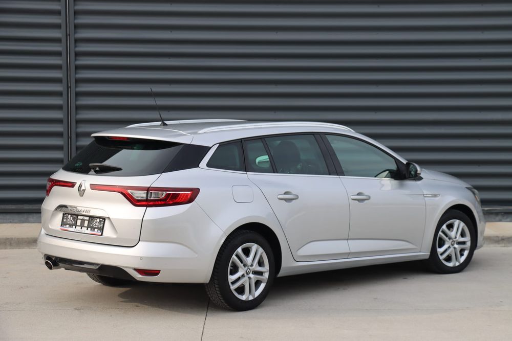 Renault Megane IV Intens, 1.5 Dci, Navi Mare, Parc Auto