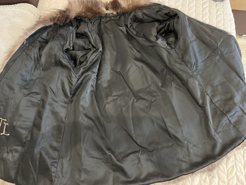 Blana de vulpe si caciulă de damă