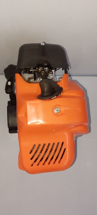 Бензинов руски двутактов двигател 78 сс за тример, моторна коса