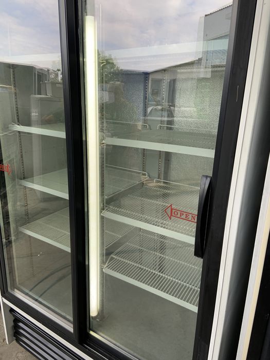 Хладилна витрина Cold Masters /двойна/