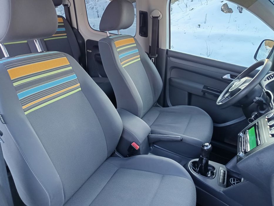 VW. CADDY 1,6 TDi 2014.  110 cp