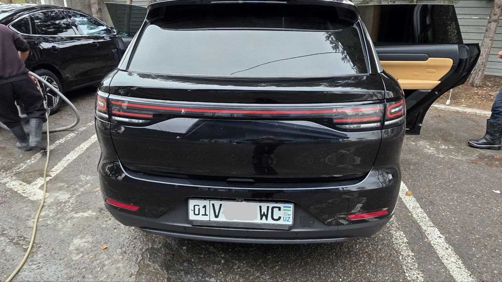 Продается свой Leapmotor C11 EV