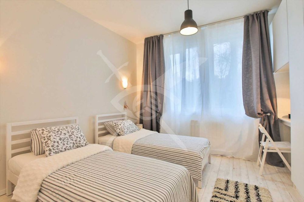 Продава се Тристаен апартамент в София, Център - 87 кв.м за 2931 €/кв.м - Снимка #6