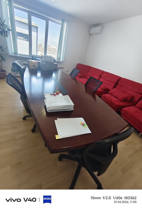 Продаем офисную мебель