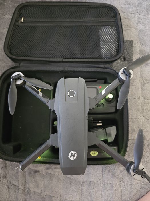 Дрон Holy Stone HS720e