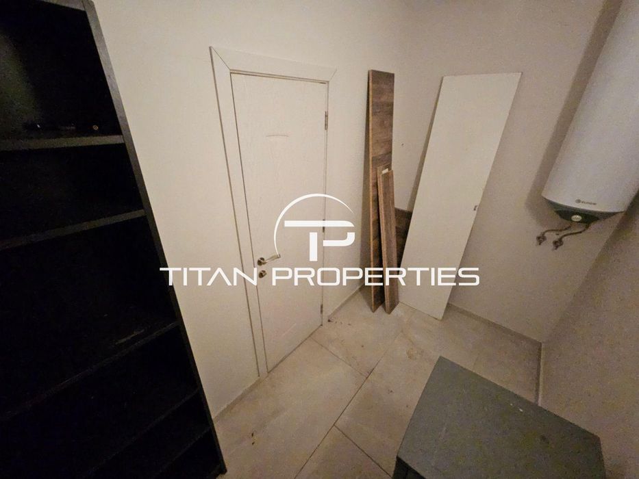 Офис, под наем в жк. Славейков