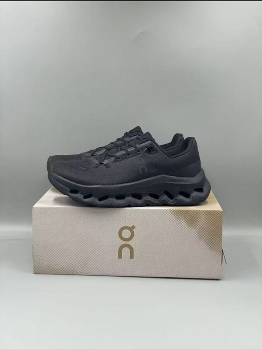 Новые кроссовки On cloud
