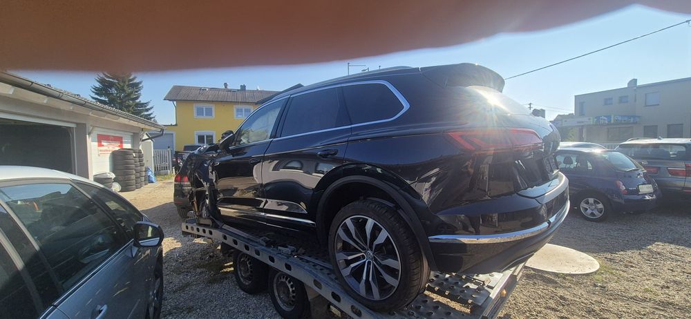 Stop stanga dreapta touareg 3 cr7 led semnalizare dinamica 2019 2020 2021 usa bara interior scaune