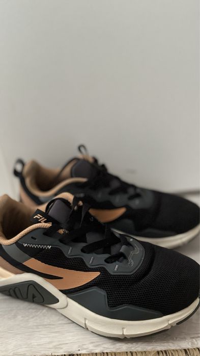 Кроссовки Fila оригинал