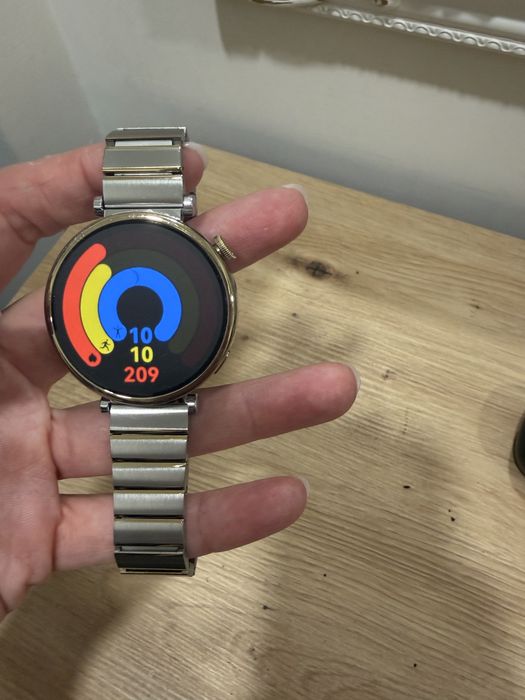Смарт часовник Huawei Watch GT 4 (41 mm, Stainless Steel) + Удължена гаранция до 11.2027г.