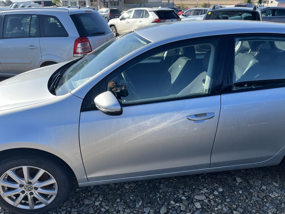 Volkswagen Golf 6  2.0 TDI  140cp DSG 2010