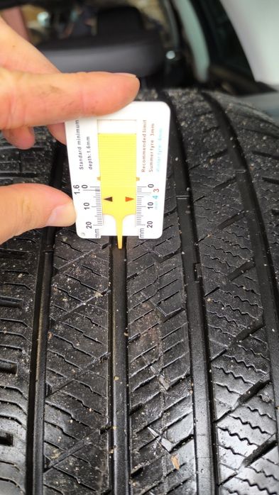 Всесезонни гуми Vredestein 235/45/18 DOT 23