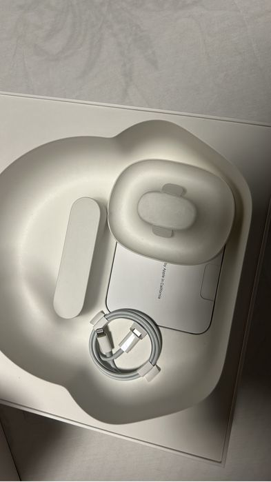 Apple AirPods Max