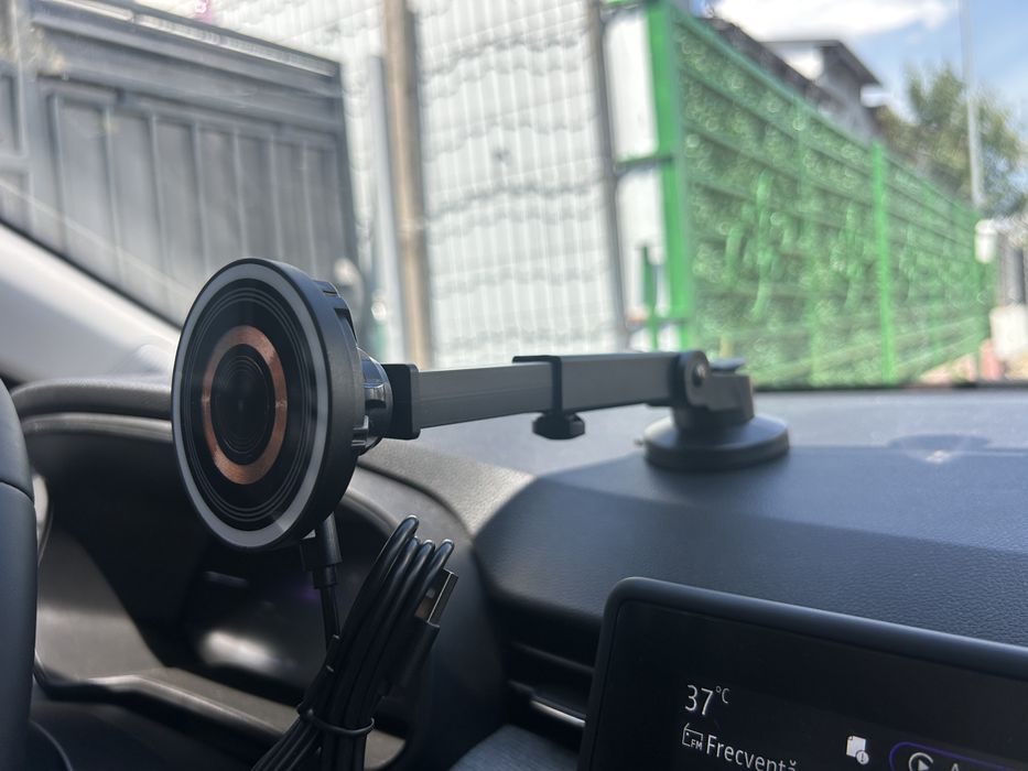 Suport Telefon Auto MagSafe, Încărcare Wireless 15W, Ventuză Geam/Bord