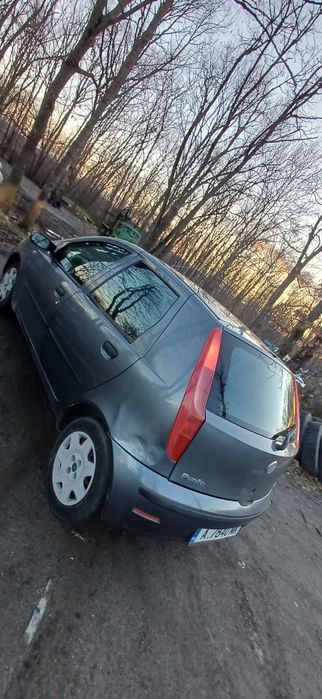 Продавам fiat punto 1.3 multijet