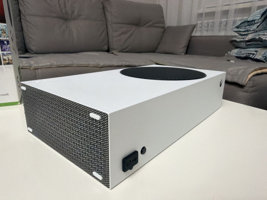 Xbox series S, в отличном состоянии