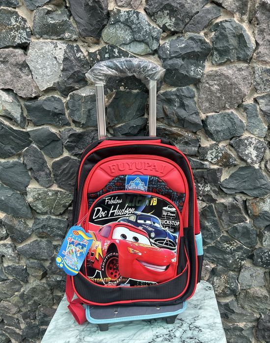 Школьные рюкзаки