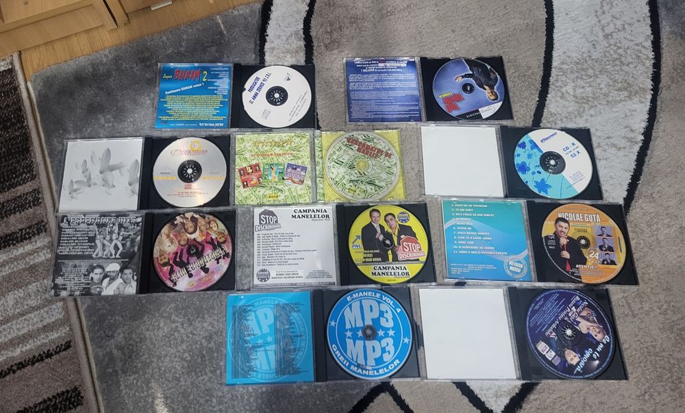 Cd-uri și casete muzica petrecere