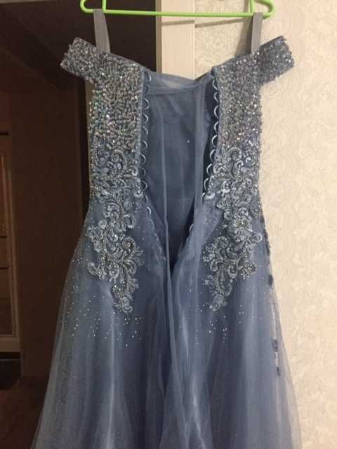 Вечернее платье, на выпускной .