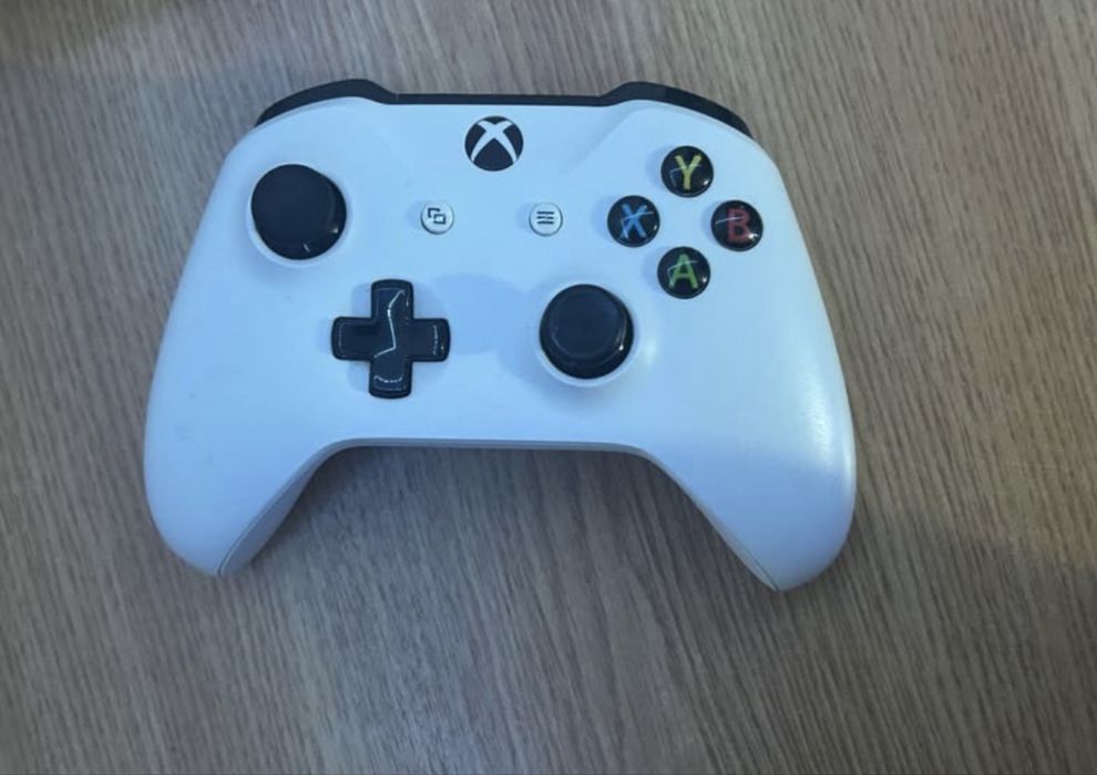 Xbox One S excelent