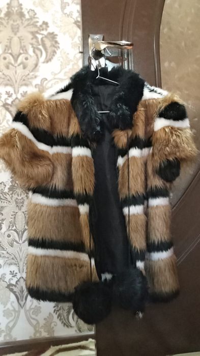 Xolati juda yaxshi umuman kiyilmagan bir marta boʻlsa ham qalin.