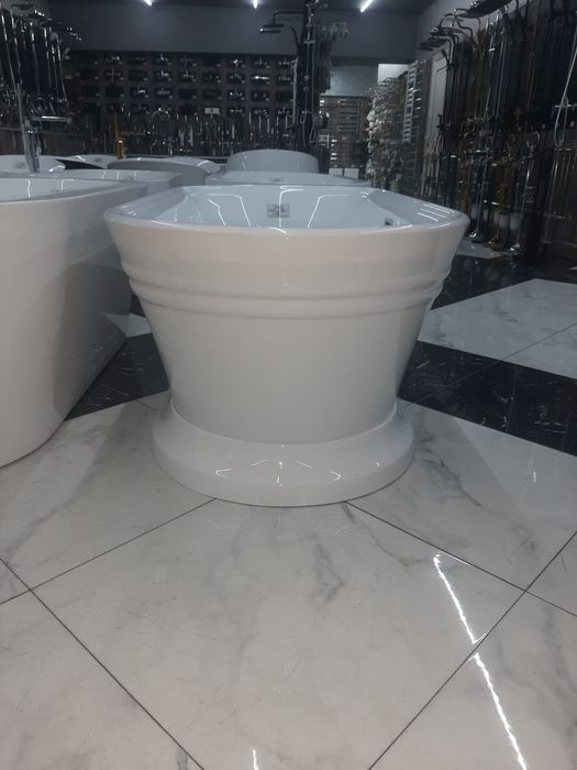 Продается ванна, состояние новое