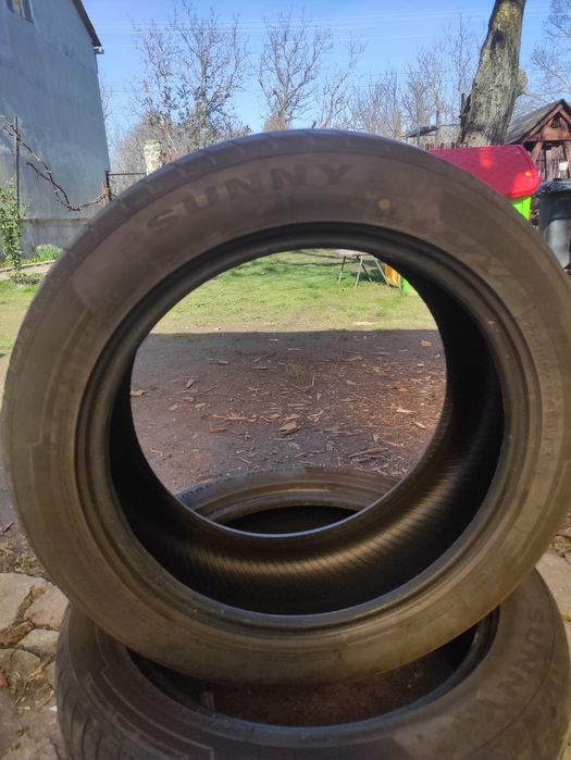 Vând anvelope de vara 225 50 17