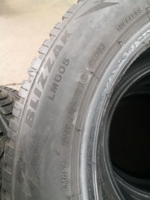 215 55 16 цола гуми като нови Bridgestone dot 20