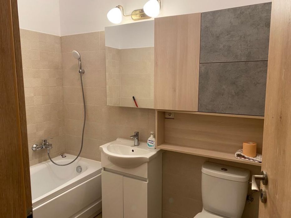 Inchiriez studio rotar park 2,iuliu maniu, metrou preciziei, sector 6