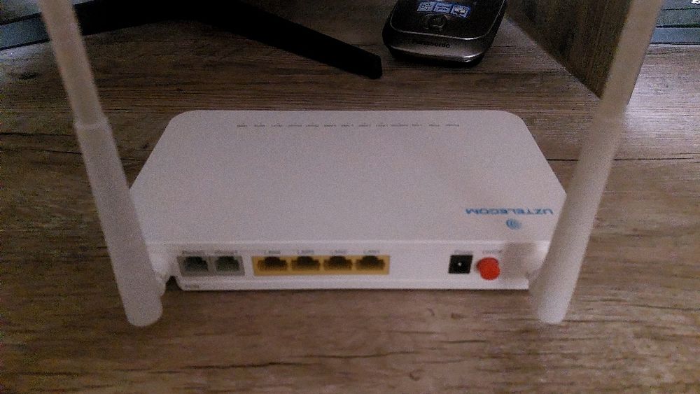 ZTE   ZXHN F660  gpon router Uztelekom