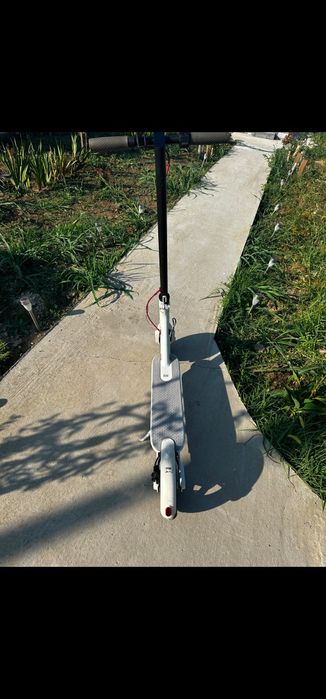 Vand trotineta Xiaomi Mi Electric Scooter Essential