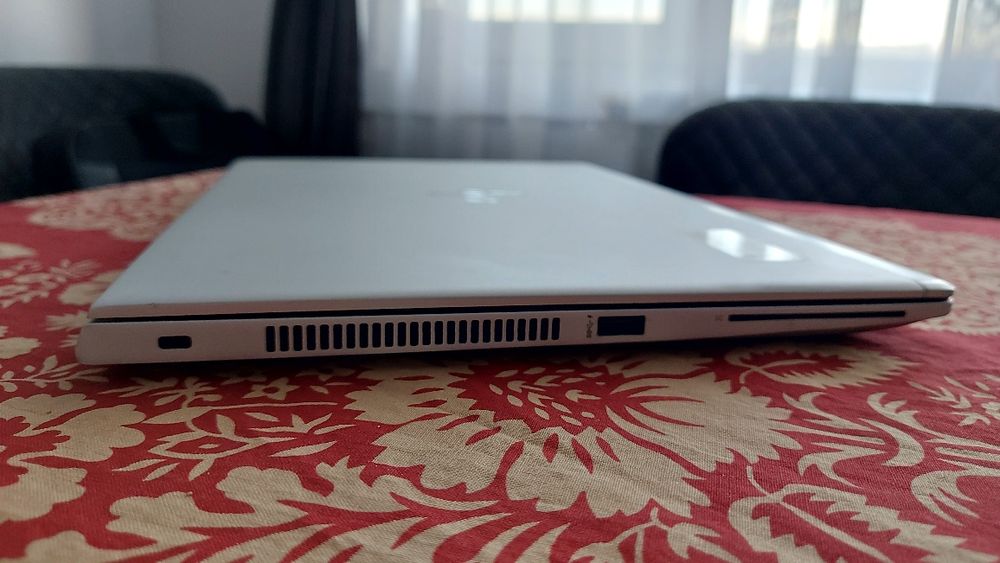 HP EliteBook 840 G5 + Windows 10 Pro