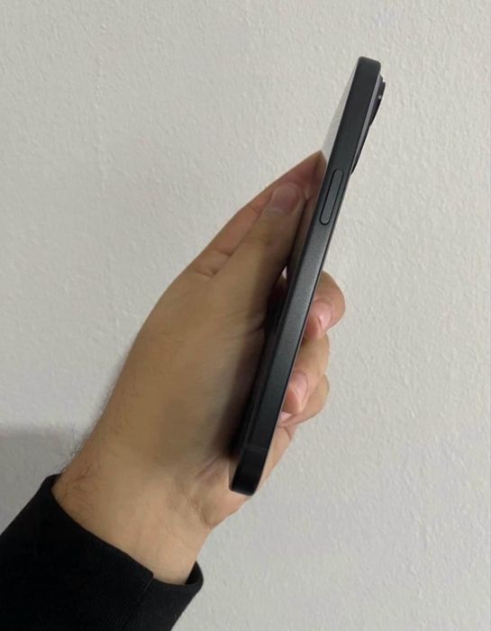 iPhone 15 128GB Black Neverlocked