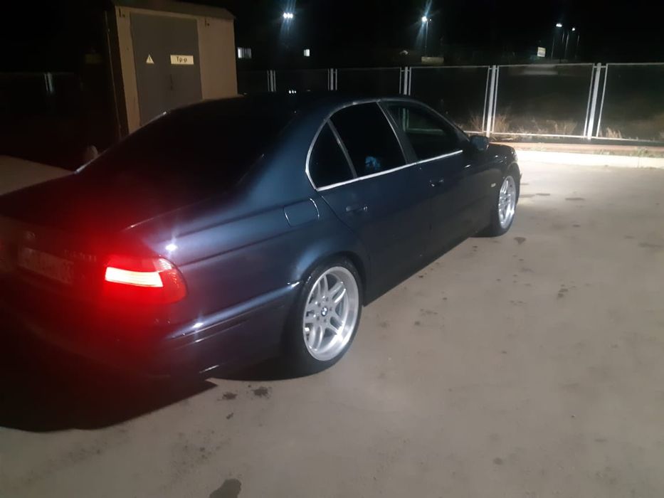 Продам BMW-520I E39