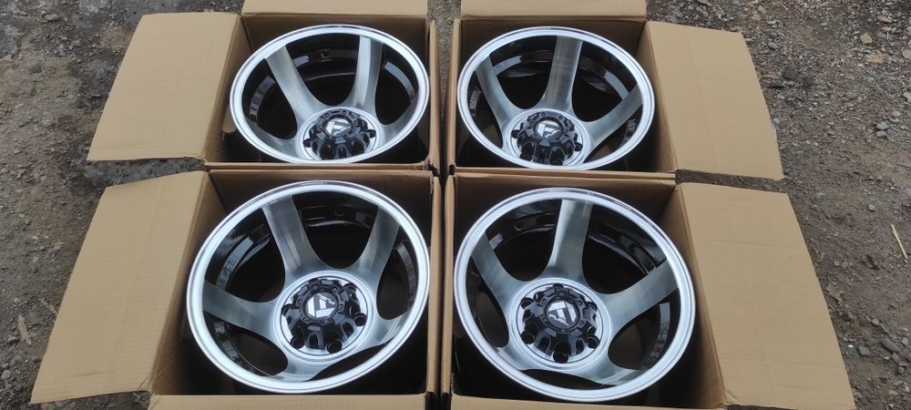 Новые красивые тапочки R15_6*139.7_10j_et-45