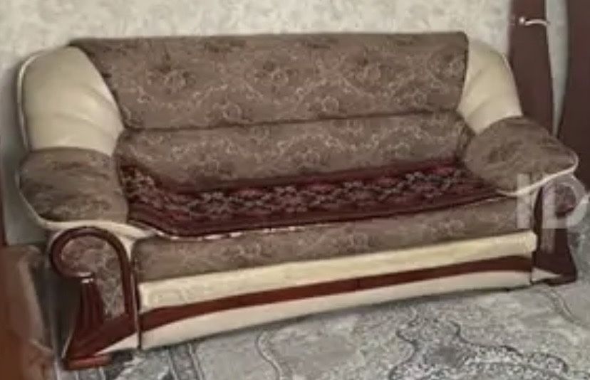 Диван. Отдам бесплатно