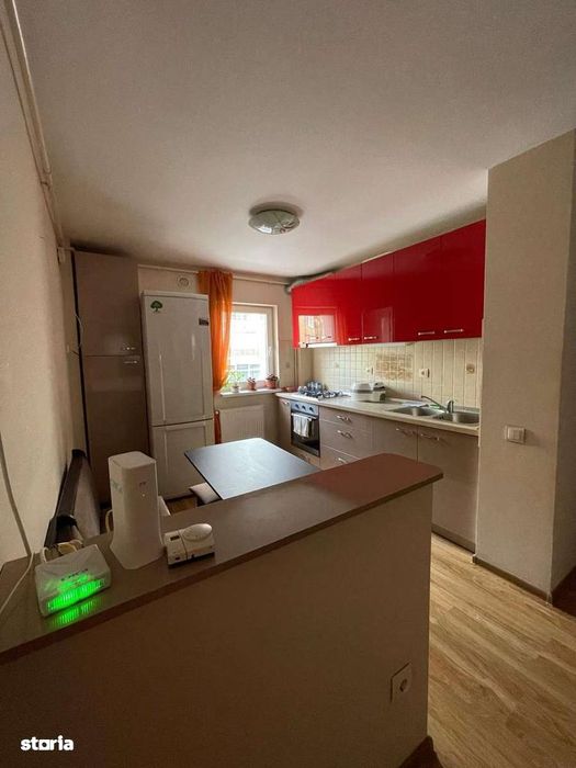 Apartament 2 camere decomandat, Tractorul