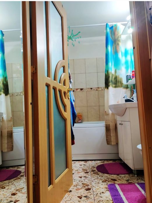 Oferim Garsoniera Spre Vânzare
