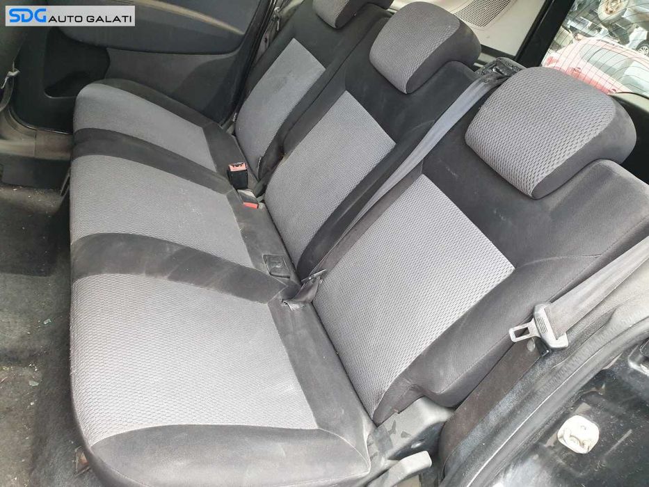 Bancheta Spate Sezut cu Spatar Material Textil FARA Incalzire Fiat Doblo 2 2009 - 2015 [Q4827]