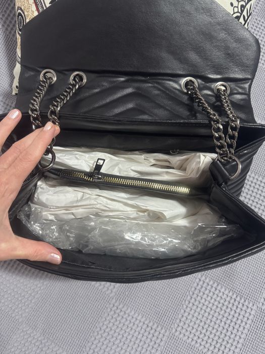 Дамска чанта нова ysl само днес за 99 лв